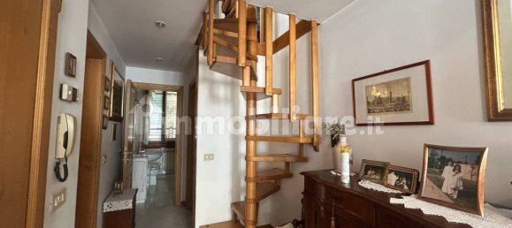 2 bedrooms Apartment in Florence, Italy No. 11718 7