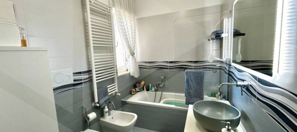 Apartamento T2 em Bitritto, Italy N.º 27277 29