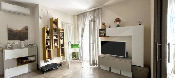 Apartamento T2 em Bitritto, Italy N.º 27277 26