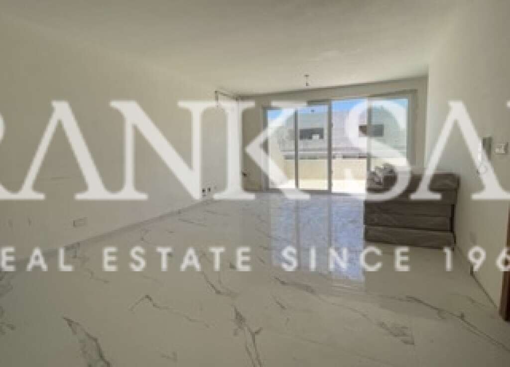 2 bedrooms Penthouse in Saint Paul's Bay, Malta No. 2377