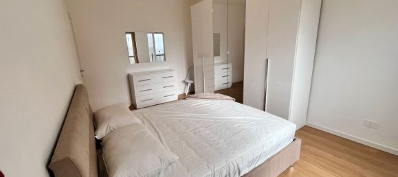 Apartamento de 3 dormitorios en Milan, Italy No. 364970 5