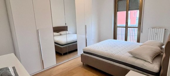 Apartamento de 3 dormitorios en Milan, Italy No. 364970 7