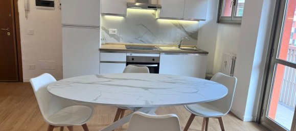 Apartamento de 3 dormitorios en Milan, Italy No. 364970 2