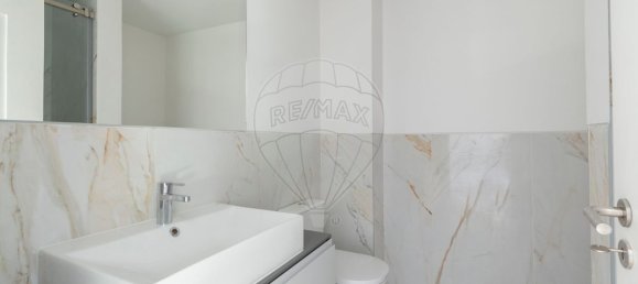 2 bedrooms Apartment in Lisbon, Portugal No. 70392 13