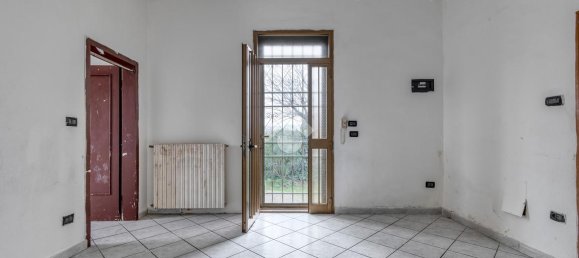 3 rooms Apartment in Ozzano dell'Emilia, Italy No. 75454 7