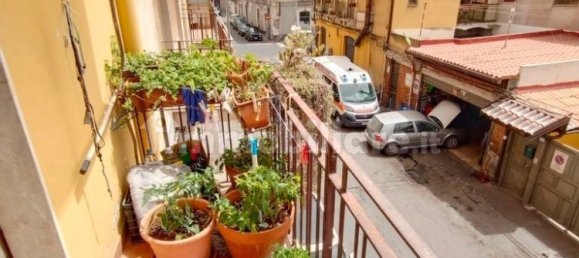 3 bedrooms Apartment in Catania, Italy No. 210437 6