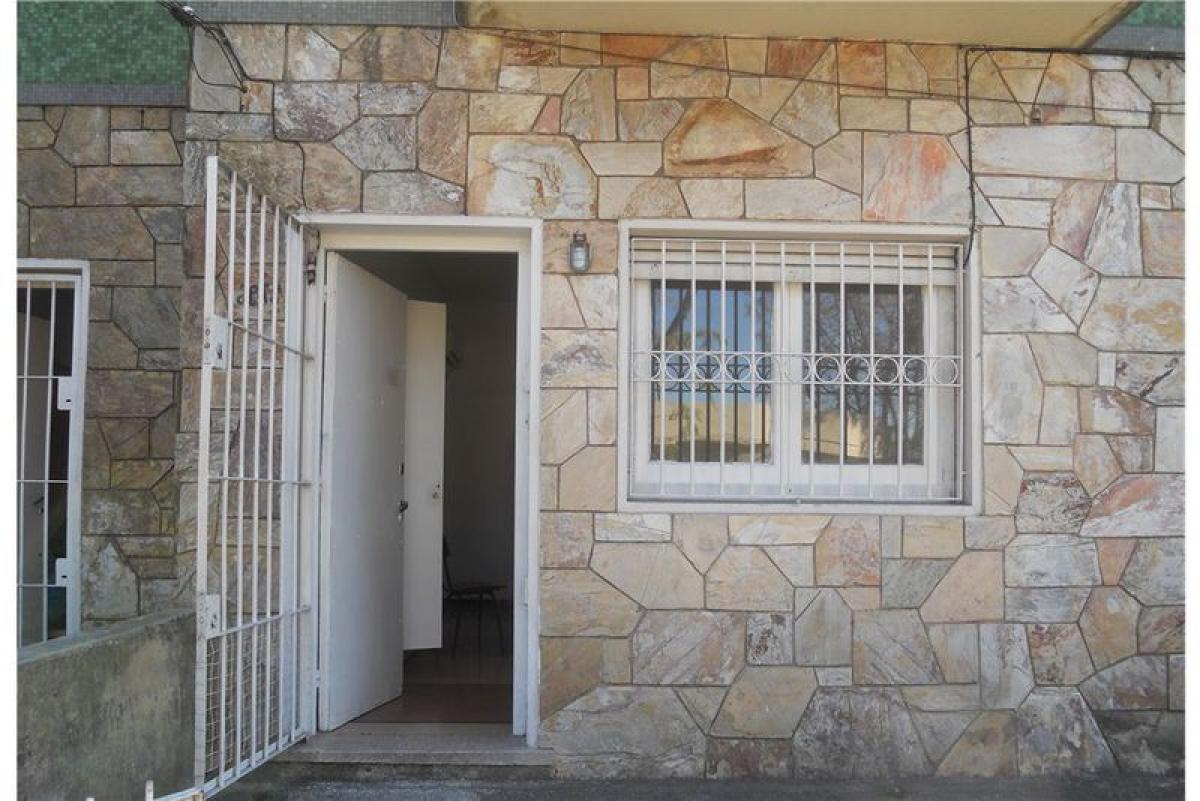 Studio in Montevideo, Uruguay No. 2508