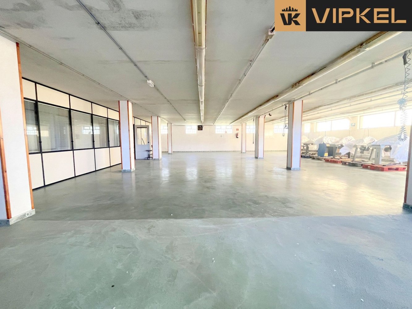 Terreno en Barcelona, Spain 9360 m² No. 41665