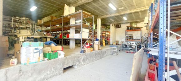 1600m² Warehouse in Camarinas, Spain No. 41665 21