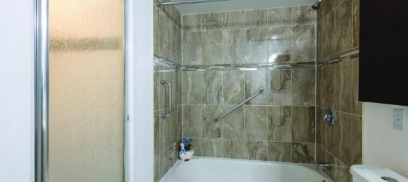 2 bedrooms Condo in Mississauga, Canada No. 812 6