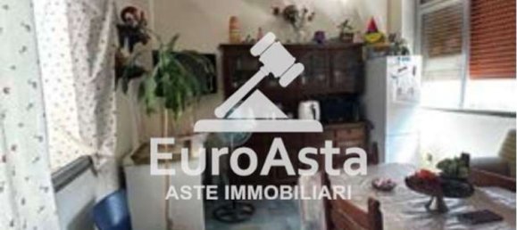 Apartamento T4 em Palermo, Italy N.º 349352 24