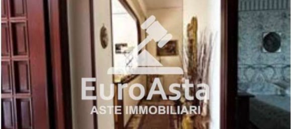 Apartamento T4 em Palermo, Italy N.º 349352 7