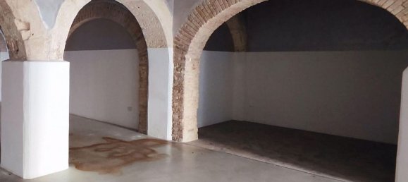  عقار تجاري في Cagliari, Italy 195متر مربع رقم 376323 9