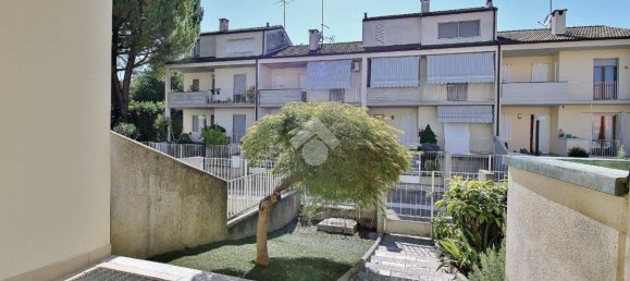 3 Schlafzimmer Haus in Voghera, Italy, Nr. 260719 36