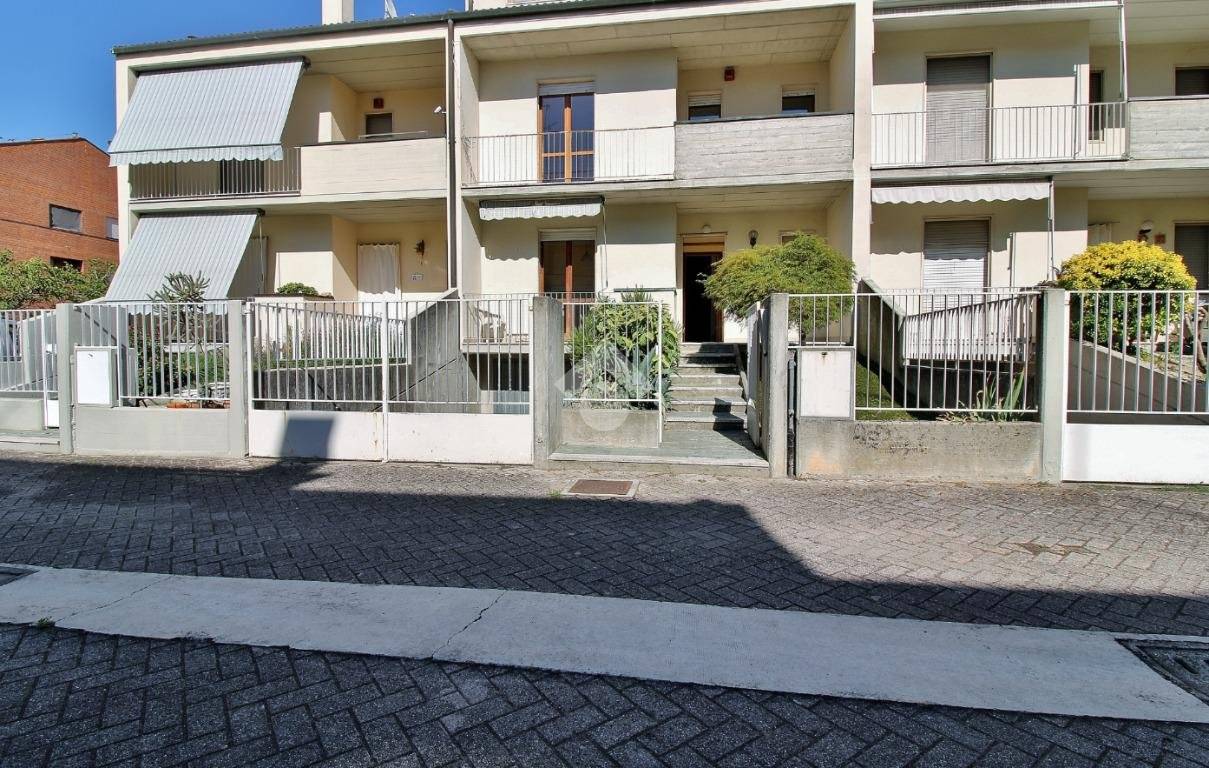 3 Schlafzimmer Haus in Voghera, Italy, Nr. 260719