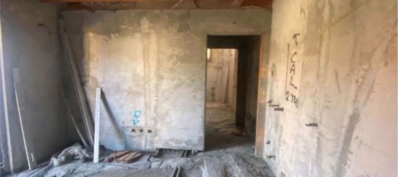 Apartamento de 2 habitaciónes en Terno d'Isola, Italy No. 267928 4