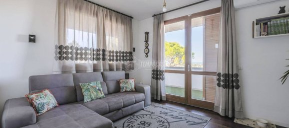 Casa de 4 dormitorios en Riccione, Italy No. 185102 2