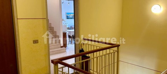 Квартира с 2 спальнями в Сона, Италия № 26982 8