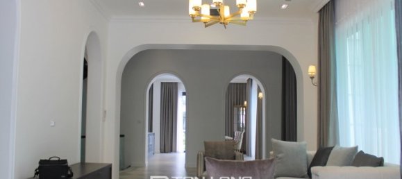 4 Schlafzimmer Villa in Long Bien, Vietnam, Nr. 900 4