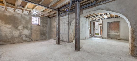 9 bedrooms Building in Lisbon, Portugal No. 48906 6