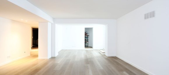 9 bedrooms House in Cascais, Portugal No. 36187 40