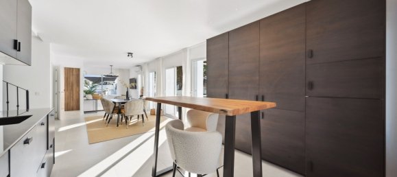 4 غرف نوم بانتهاوس في Marbella, Spain رقم 146067 38