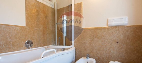 2 Schlafzimmer Wohnung in Sale Marasino, Italy, Nr. 293487 29