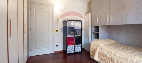 2 Schlafzimmer Wohnung in Sale Marasino, Italy, Nr. 293487 31