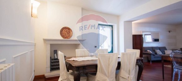 2 Schlafzimmer Wohnung in Sale Marasino, Italy, Nr. 293487 8