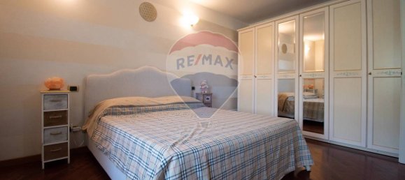2 Schlafzimmer Wohnung in Sale Marasino, Italy, Nr. 293487 24