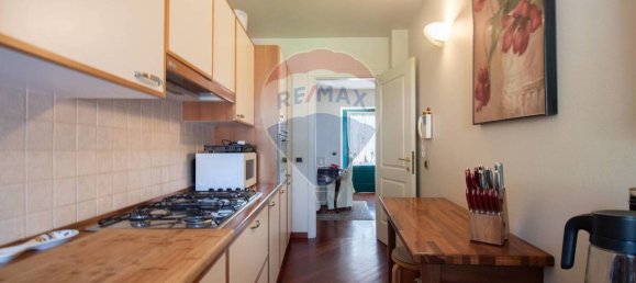 2 Schlafzimmer Wohnung in Sale Marasino, Italy, Nr. 293487 15