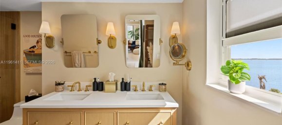 2 Schlafzimmer Gewerbliche Immobilien in Miami, USA, Nr. 615769 19