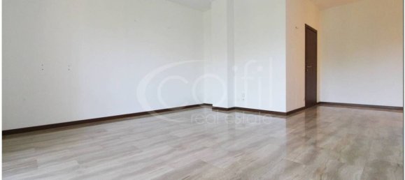 Квартира с 3 спальнями в Милан, Италия № 332145 4