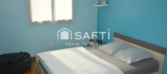 Дом с 6 спальнями в Бургуэн-Жальё, Франция № 206921 6