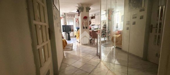 2 bedrooms Apartment in Naples, Italy No. 208890 14