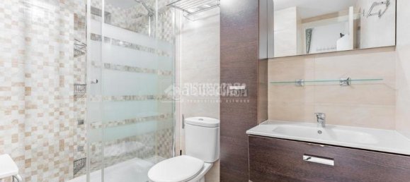 3 chambres Appartement à Madrid, Spain No. 143418 21