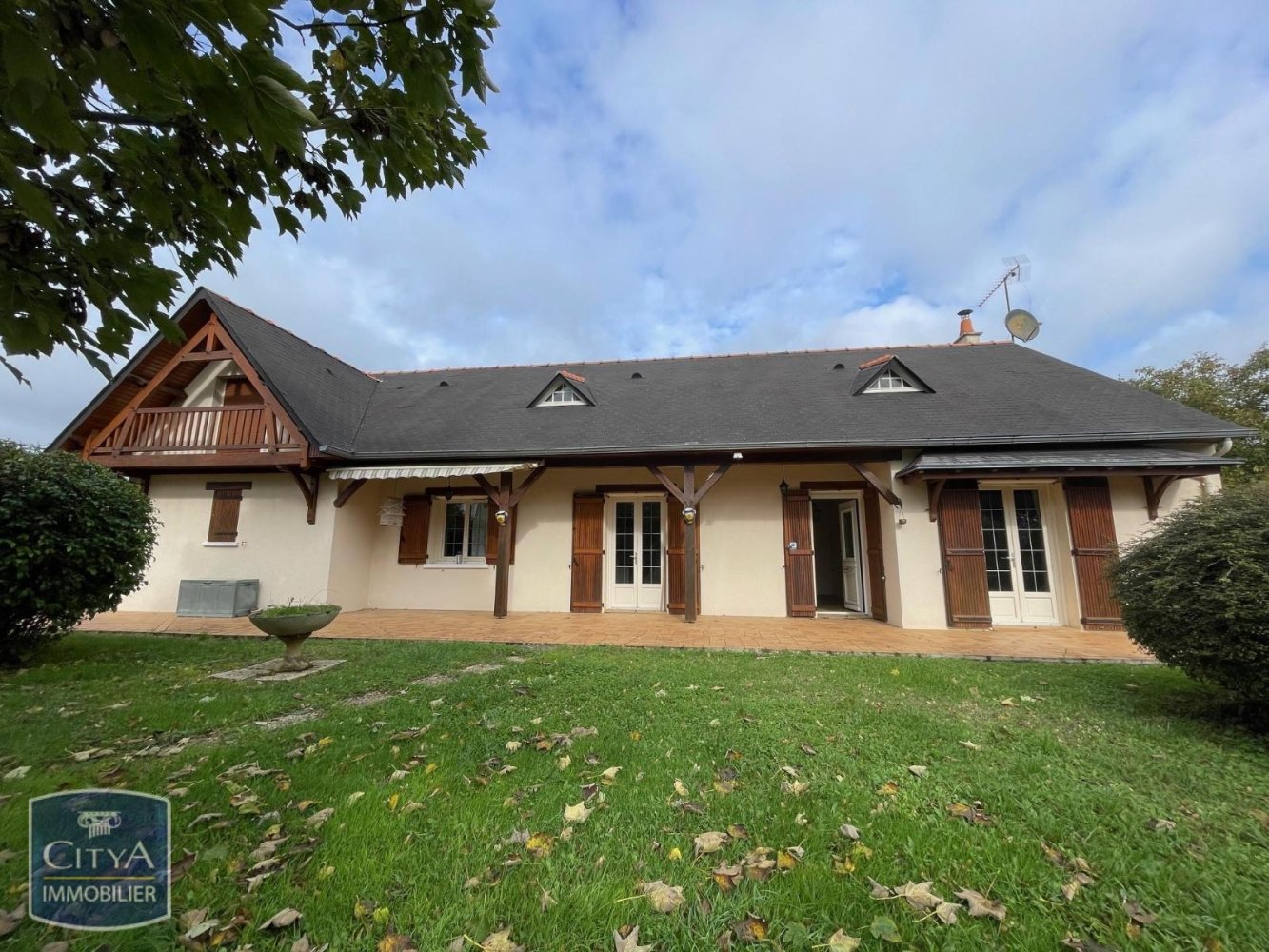 5 Schlafzimmer Villa in Chaveignes, France, Nr. 231773