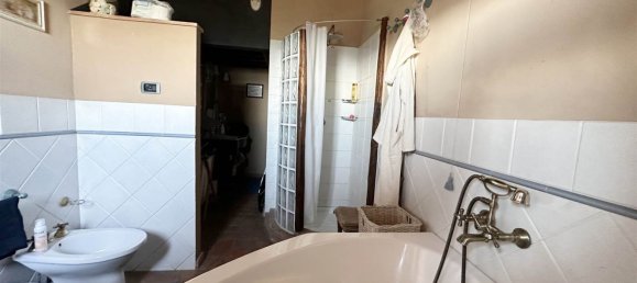 5 rooms House in Montespertoli, Italy No. 176010 19