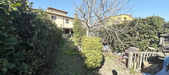 5 rooms House in Montespertoli, Italy No. 176010 3