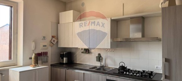 Studio in Milan, Italy No. 326002 9