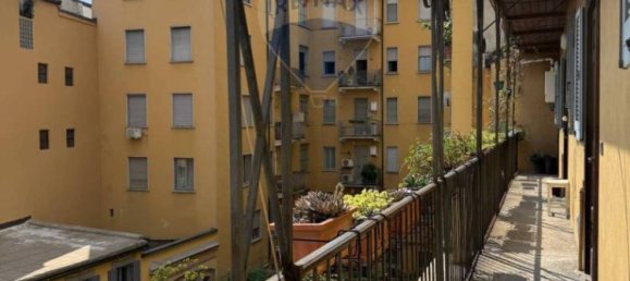 Studio in Milan, Italy No. 326002 39