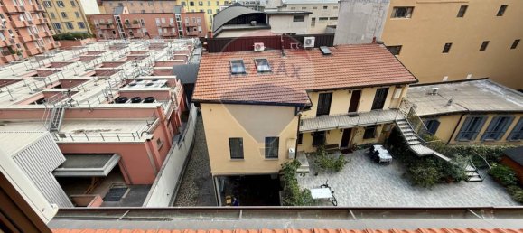 Studio in Milan, Italy No. 326002 46