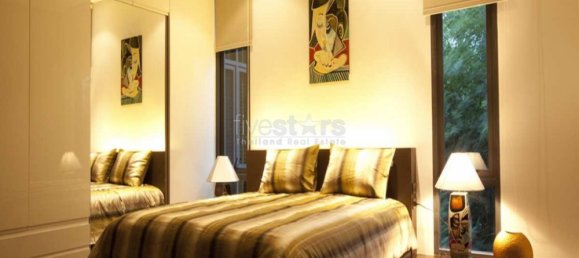 4 bedrooms Cafe / restaurant in Bangkok, Thailand No. 7710 9