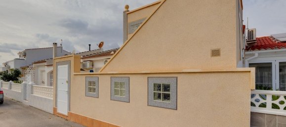 Casa de 2 dormitorios en Torrevieja, Spain No. 95049 11