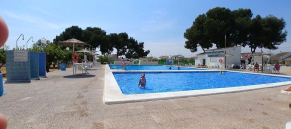 Casa de 2 dormitorios en Torrevieja, Spain No. 95049 2