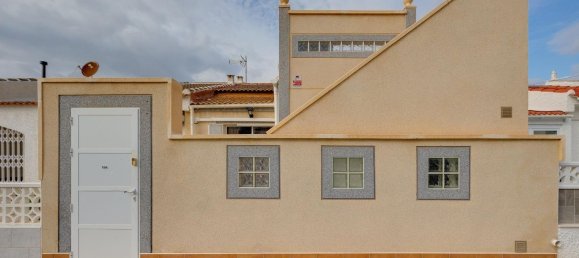 Casa de 2 dormitorios en Torrevieja, Spain No. 95049 10