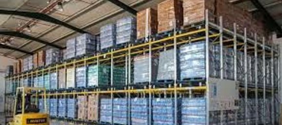 Armazém em Montemurlo, Italy 1600 m² N.º 214260 8