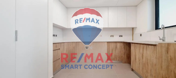 Moradia em banda T3 em Yas Island, UAE N.º 32693 11