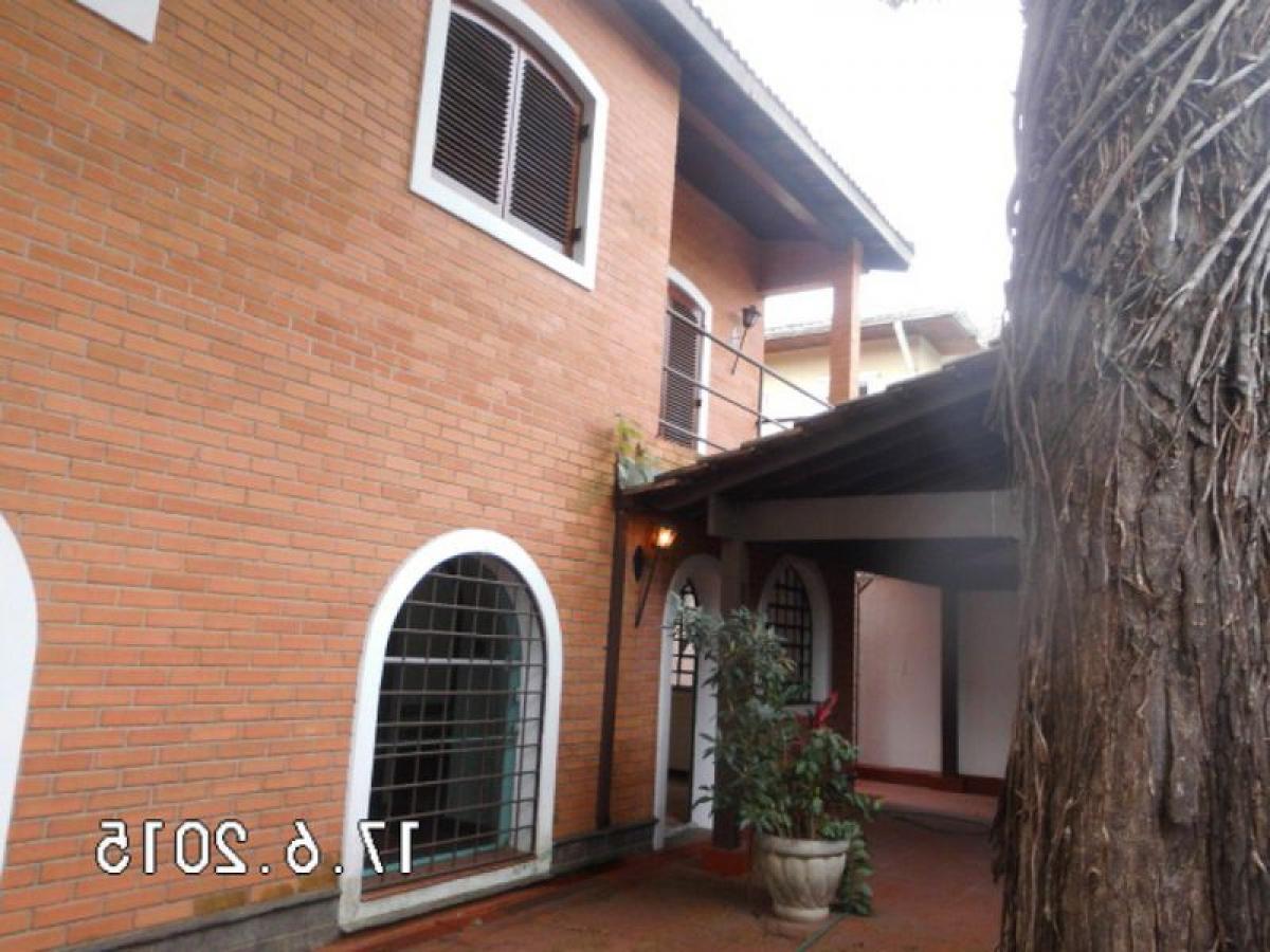 4 bedrooms House in Sao Paulo, Brazil No. 486490
