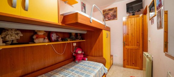 Квартира с 3 комнатами в Комаккьо, Италия № 132477 10